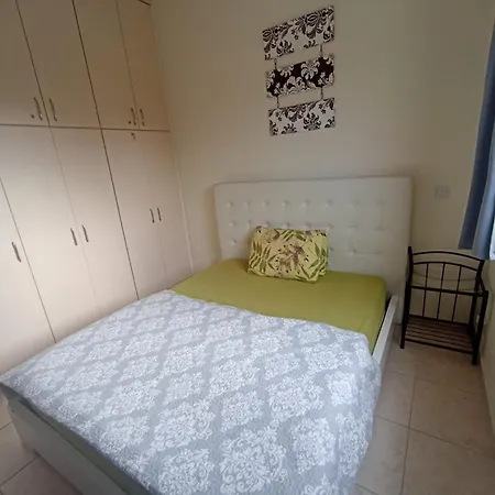 Cyprus Paradise Island Queens Gardens * Пафос