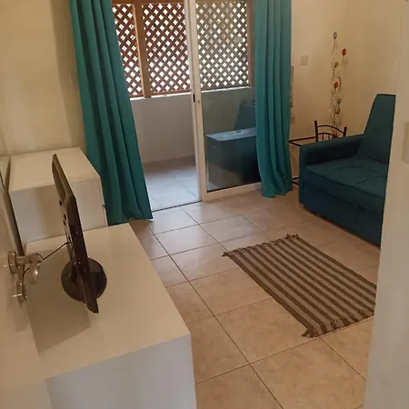 شقة Cyprus Paradise Island Queens Gardens *