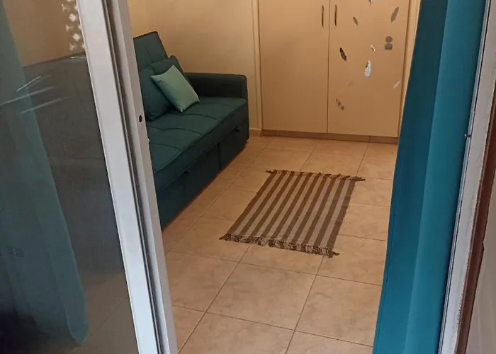 Cyprus Paradise Island Queens Gardens * Pafos